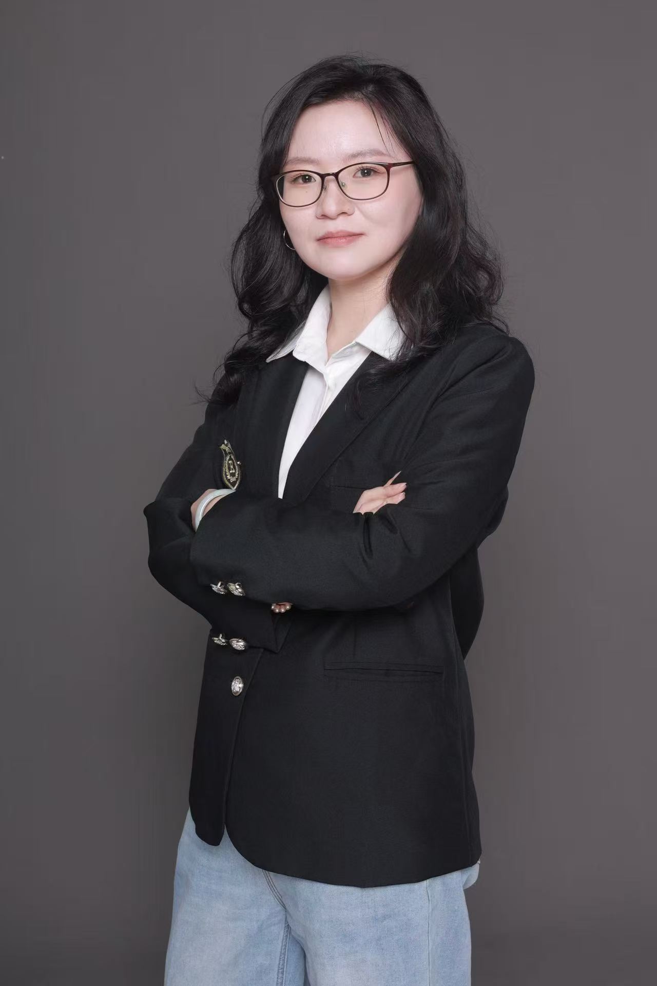 荆彩 色彩主教