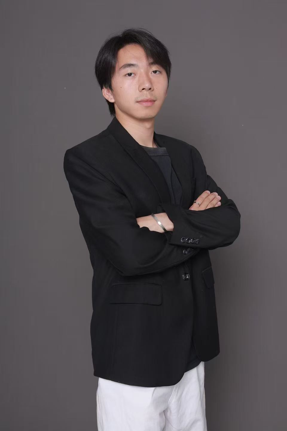 熊才鑫 色彩主教